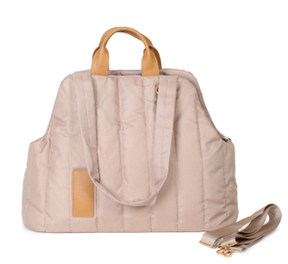 Lightweight Waterproof Pet Carrier Handbag for Dogs and Cats - Stylish Portable Accessory